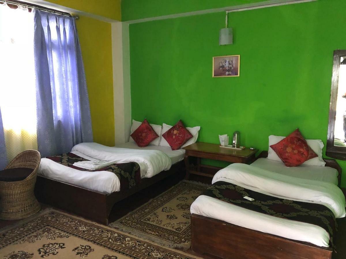 Golden Fish Hotel, Lachung Extérieur photo